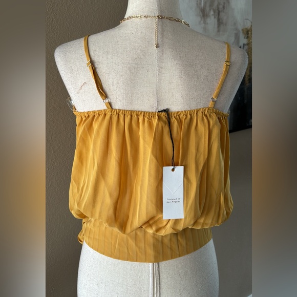 Side tie surplice front cami top - Picture 2 of 4